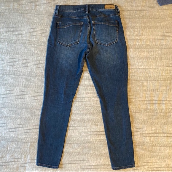 Express Mid-Rise Jeans - Size 4 short - Picture 2 of 3